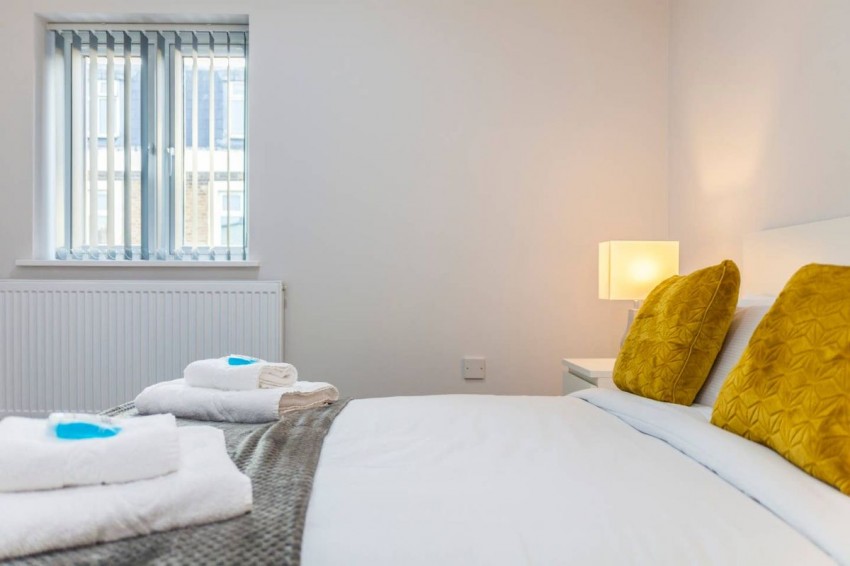 Images for Flat ,  Queens Crescent, London EAID:1234 BID:1234