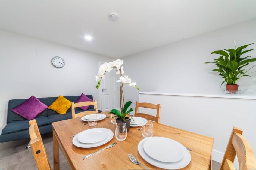 Images for Queens Crescent, London EAID:1234 BID:1234