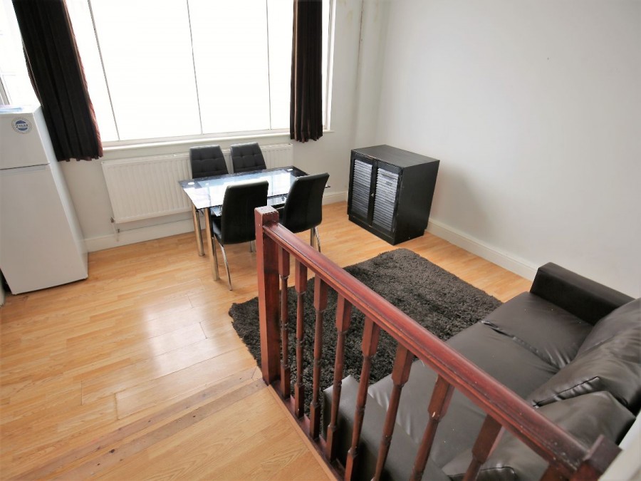 Images for Holloway Road, London EAID:1234 BID:1234