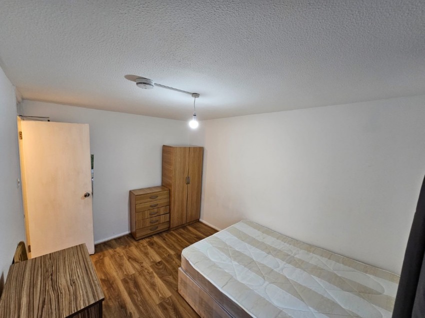 Images for Portland Road, London EAID:1234 BID:1234