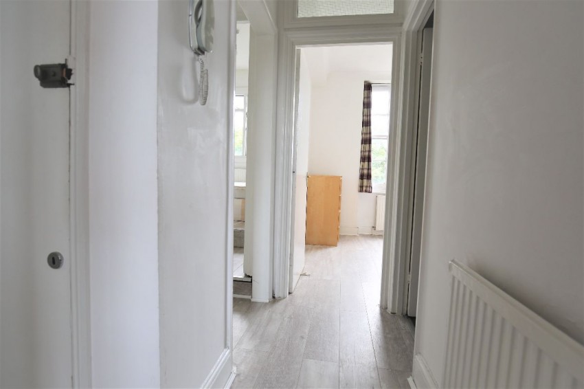 Images for Holloway Road, London EAID:1234 BID:1234