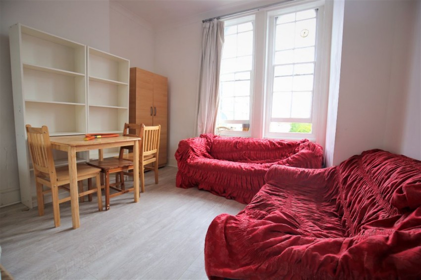 Images for Holloway Road, London EAID:1234 BID:1234