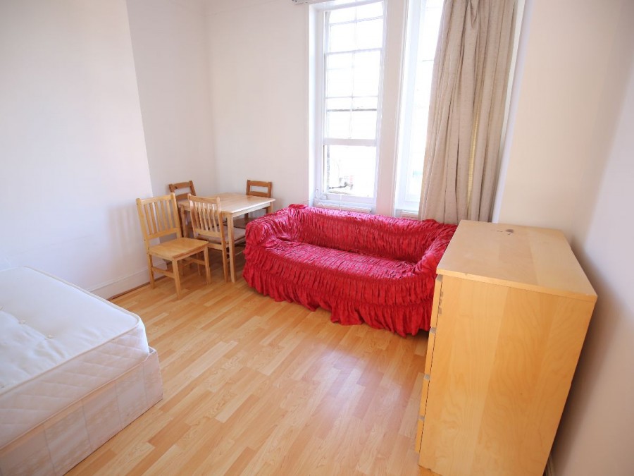 Images for Holloway Road, London EAID:1234 BID:1234