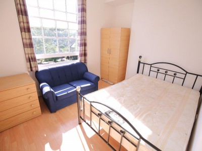 Images for Holloway Road, London EAID:1234 BID:1234