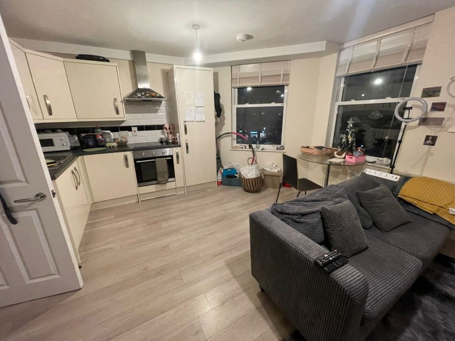 Images for Holloway Road, London EAID:1234 BID:1234