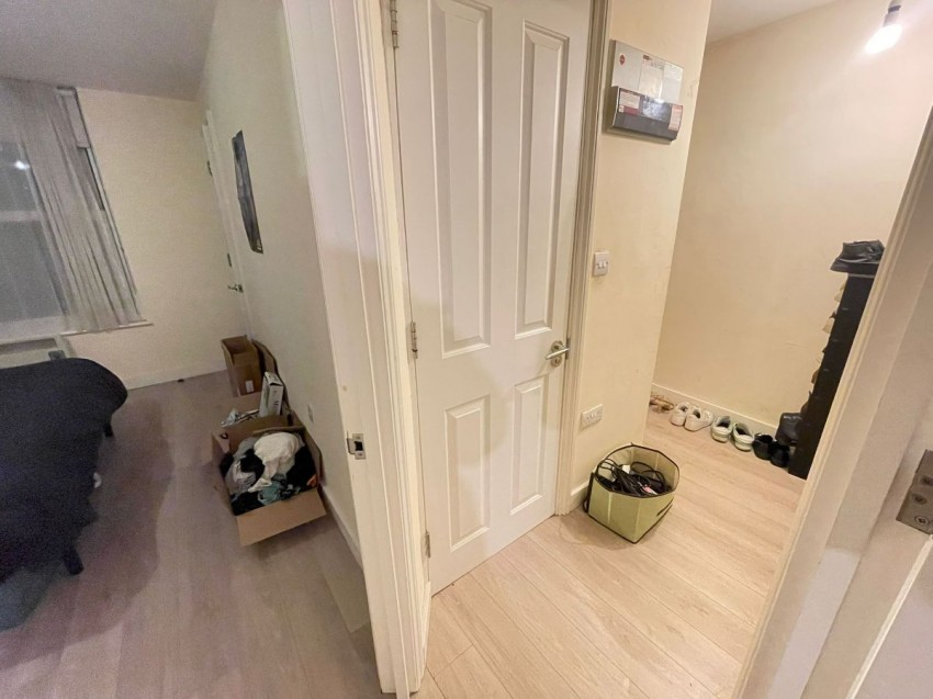 Images for Holloway Road, London EAID:1234 BID:1234