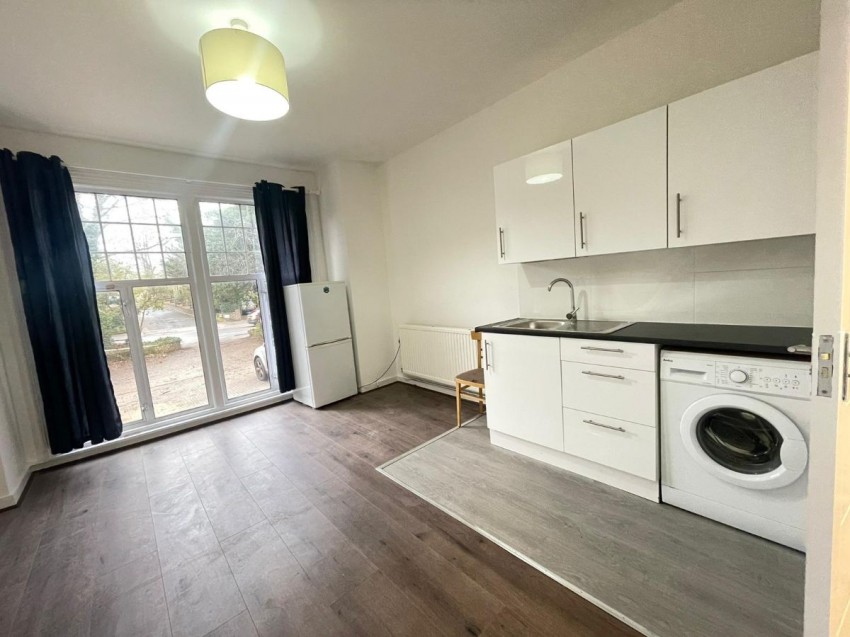 Images for Colney Hatch Lane, London EAID:1234 BID:1234