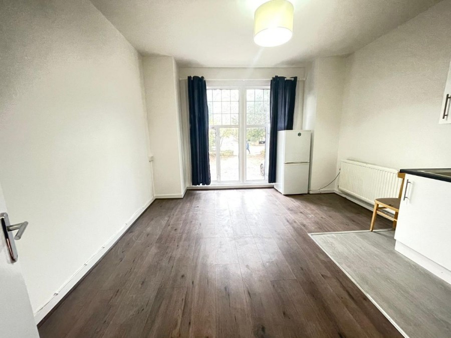 Images for Colney Hatch Lane, London EAID:1234 BID:1234