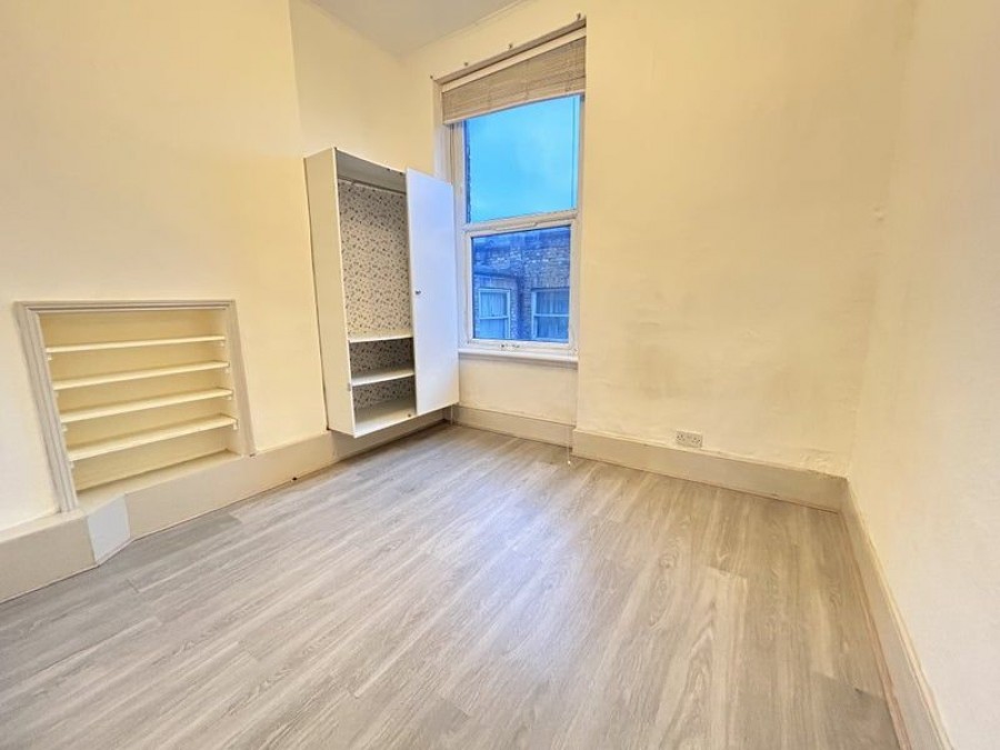 Images for Holloway Road, London EAID:1234 BID:1234