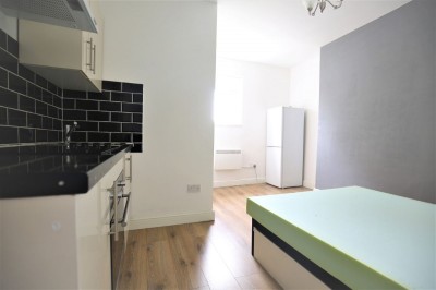 Images for Seven Sisters Road, London EAID:1234 BID:1234