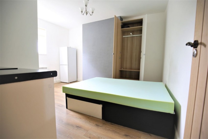 Images for Seven Sisters Road, London EAID:1234 BID:1234