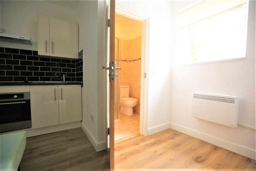 Images for Seven Sisters Road, London EAID:1234 BID:1234