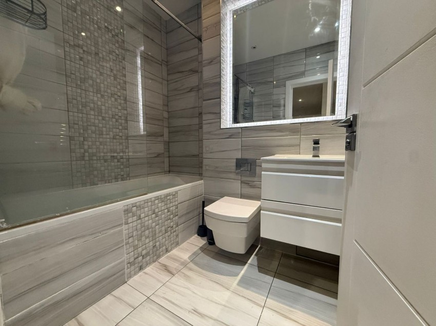 Images for Hornsey Road, London EAID:1234 BID:1234