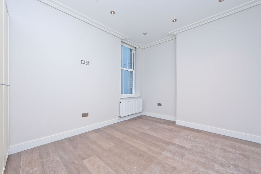 Images for Holloway Road, London EAID:1234 BID:1234
