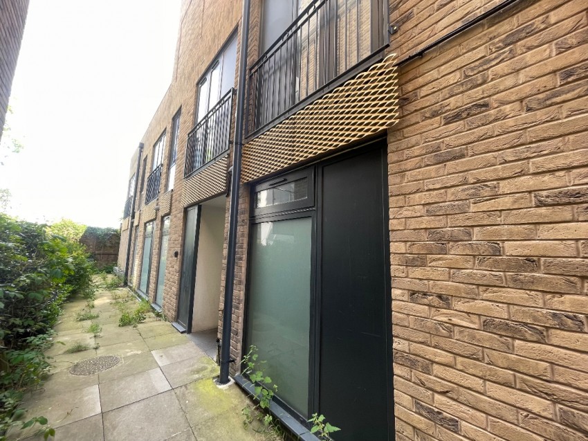 Images for Granville Road, London EAID:1234 BID:1234