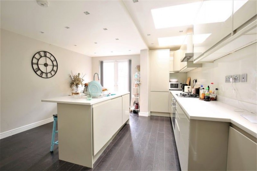 Images for Ravenshaw Street, London EAID:1234 BID:1234