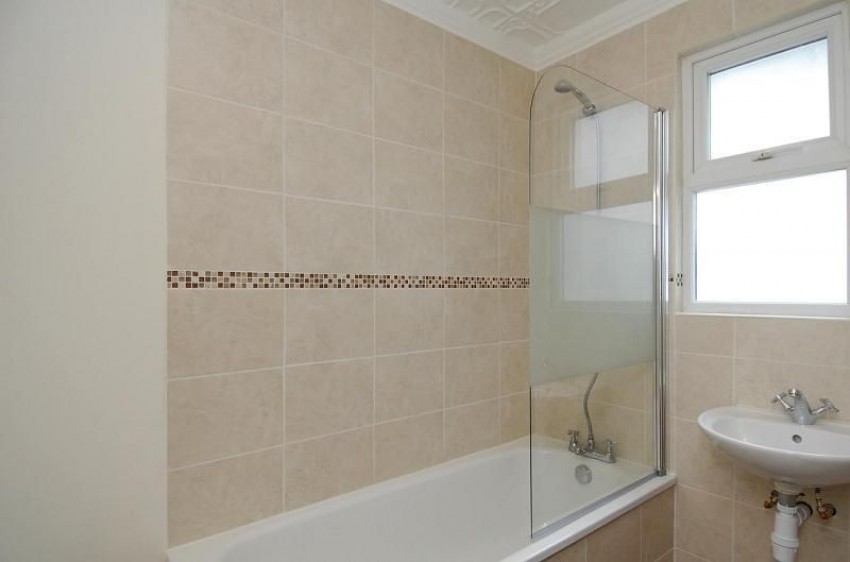 Images for Ravenshaw Street, London EAID:1234 BID:1234