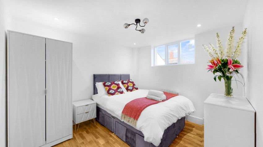 Images for Mora Road, London EAID:1234 BID:1234