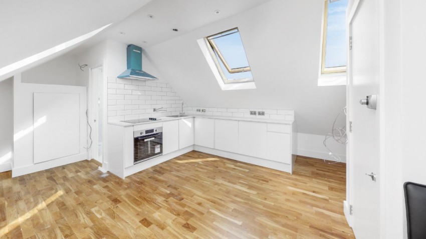Images for Mora Road, London EAID:1234 BID:1234