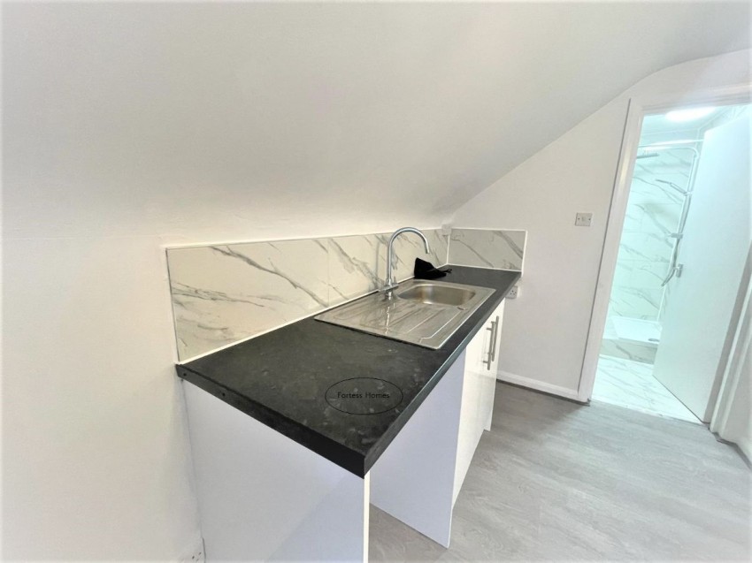 Images for Colney Hatch Lane, London EAID:1234 BID:1234