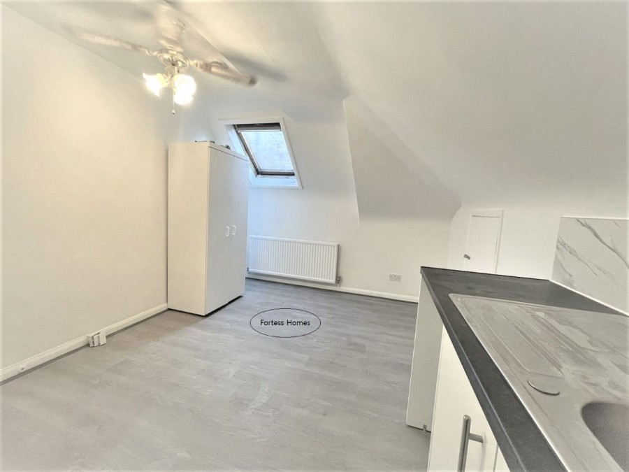 Images for Colney Hatch Lane, London EAID:1234 BID:1234
