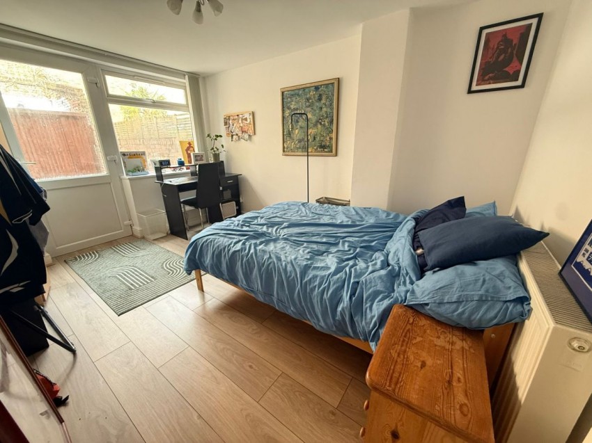 Images for Hornsey Road, London EAID:1234 BID:1234