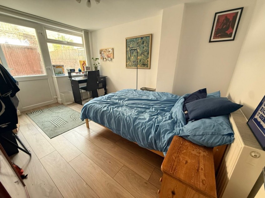 Images for Hornsey Road, London EAID:1234 BID:1234