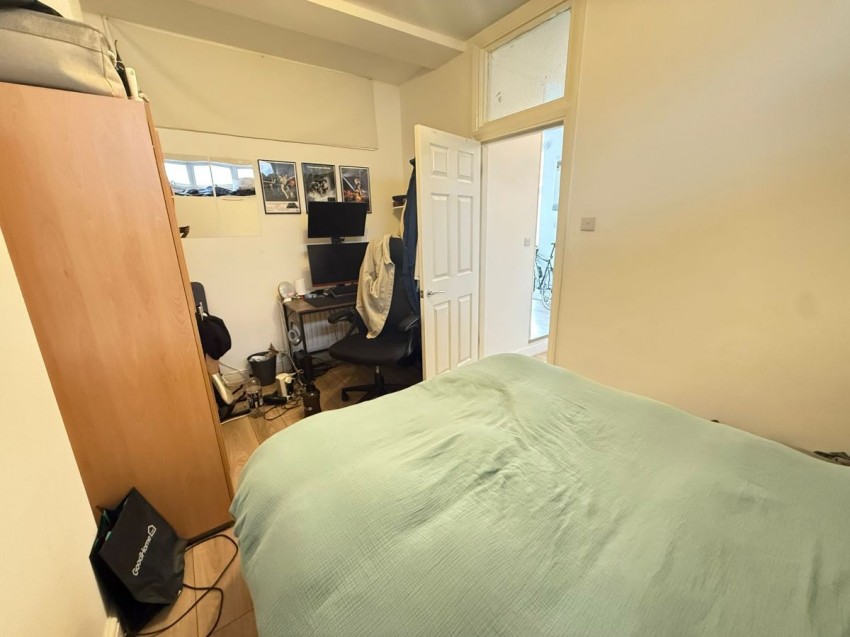 Images for Hornsey Road, London EAID:1234 BID:1234