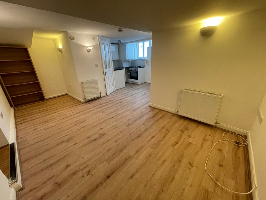 Images for Colney Hatch Lane, London EAID:1234 BID:1234