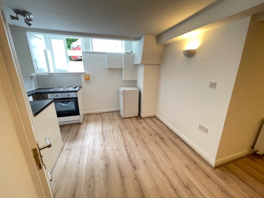 Images for Colney Hatch Lane, London EAID:1234 BID:1234