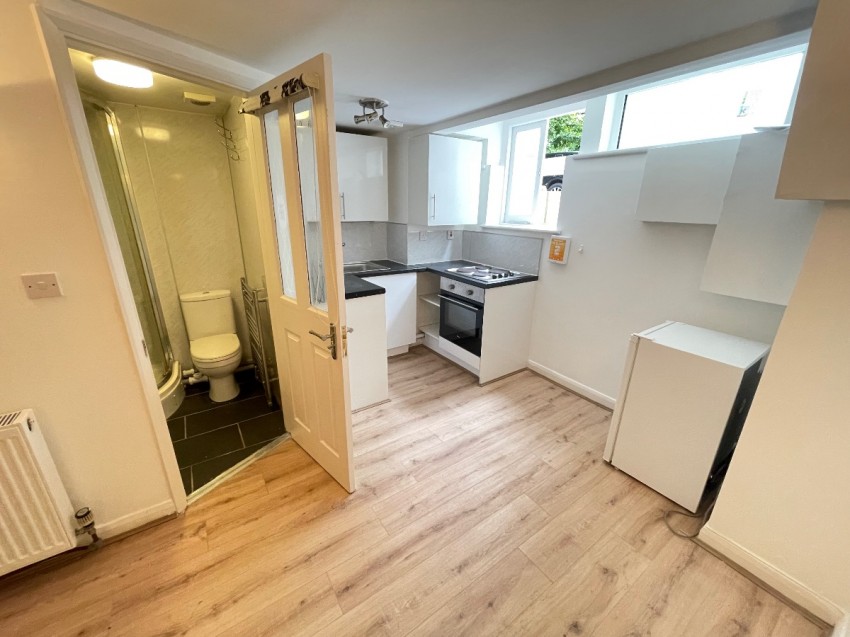 Images for Colney Hatch Lane, London EAID:1234 BID:1234