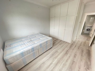 Images for Hornsey Road, London EAID:1234 BID:1234