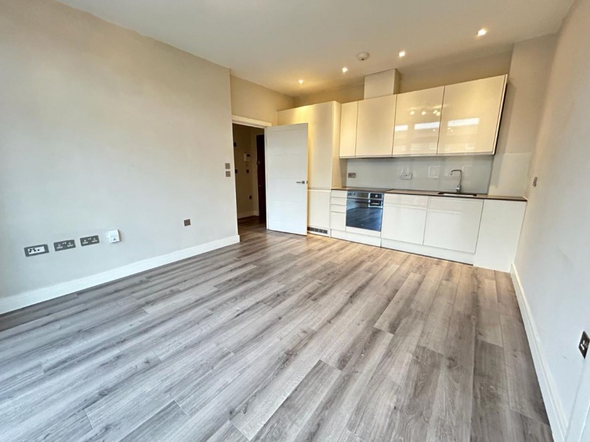 Images for Bridge Street, Hemel Hempstead EAID:1234 BID:1234