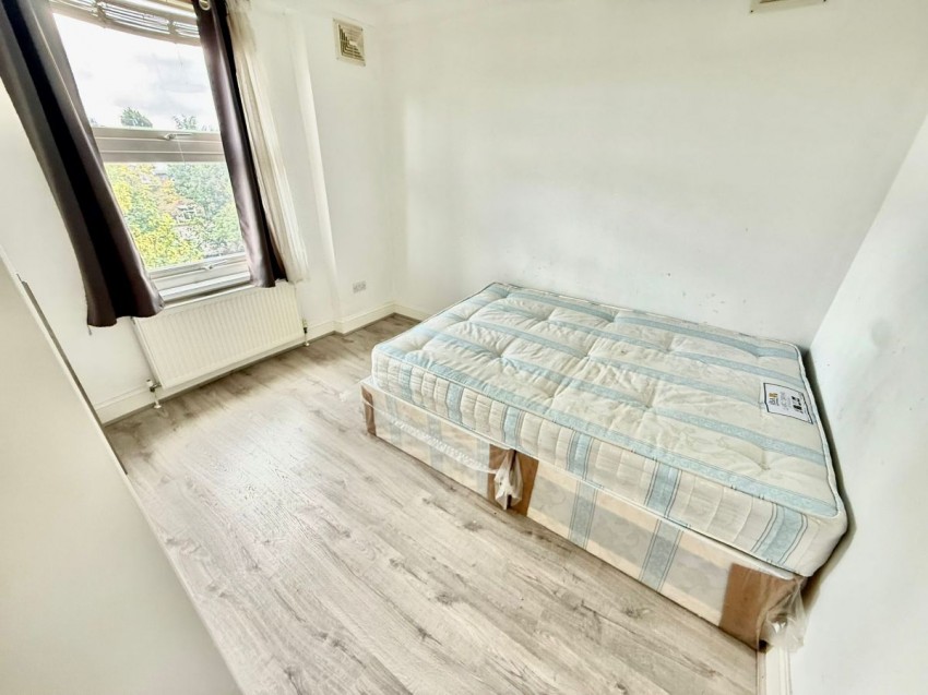 Images for Camden Road, London EAID:1234 BID:1234