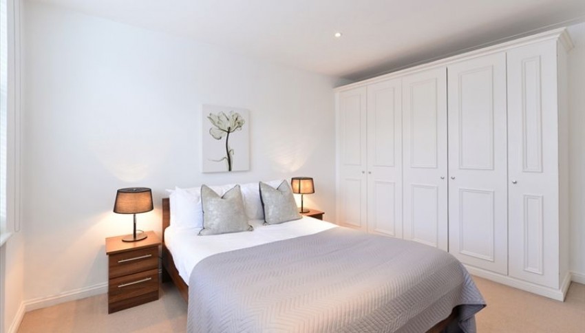 Images for Hill Street, London EAID:1234 BID:1234