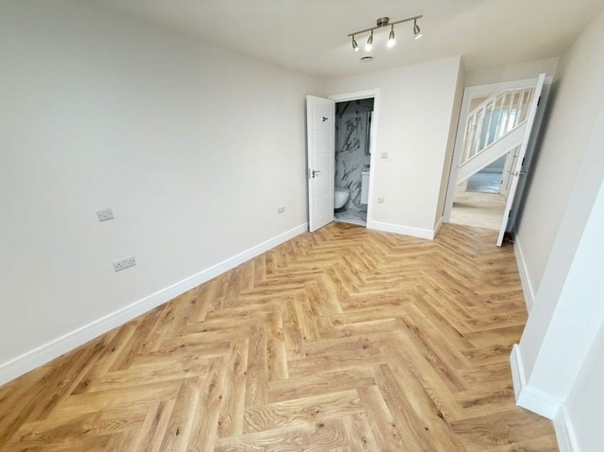 Images for Chichele Road, London EAID:1234 BID:1234