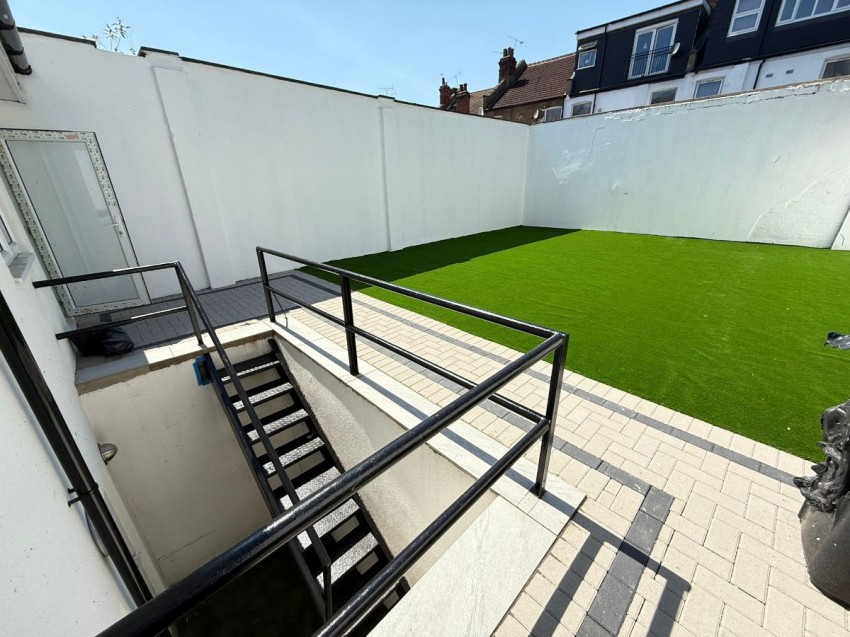 Images for Chichele Road, London EAID:1234 BID:1234