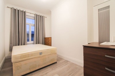 Images for Sheldon Road, London EAID:1234 BID:1234