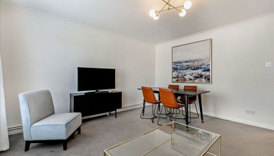 Images for Fulham Road, London EAID:1234 BID:1234