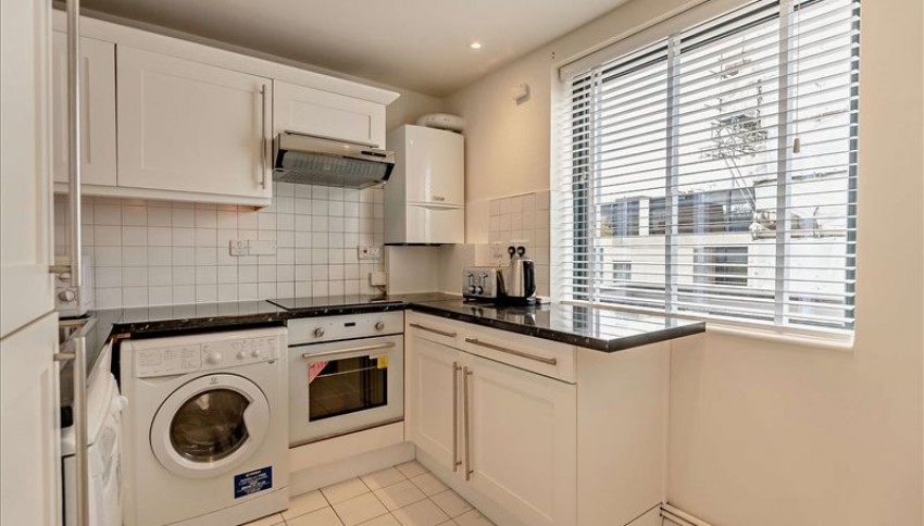Images for Fulham Road, London EAID:1234 BID:1234