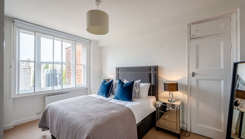 Images for Hill Street, London EAID:1234 BID:1234