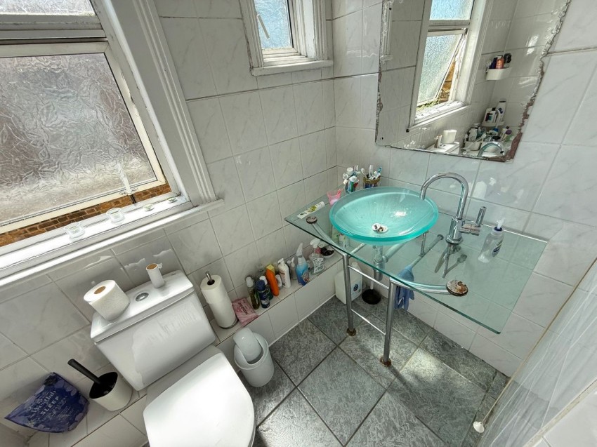 Images for Keston Road, London EAID:1234 BID:1234