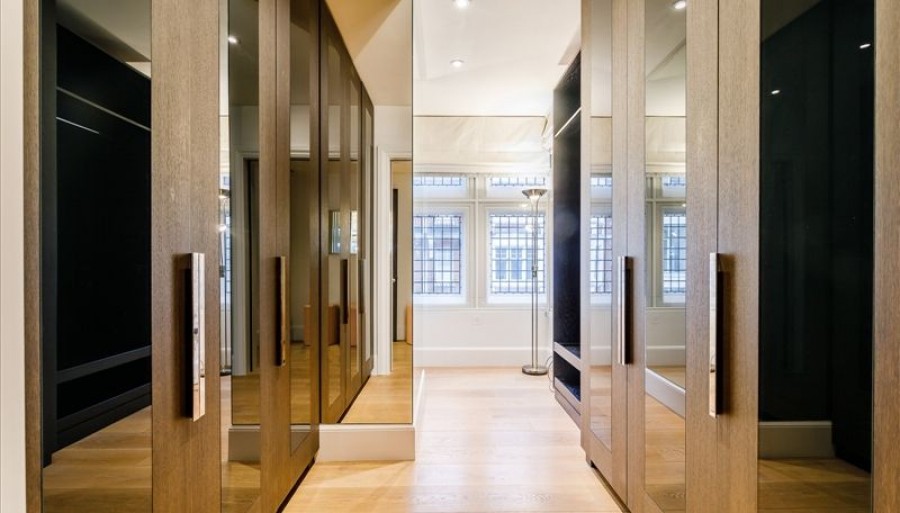 Images for Duke Street, London EAID:1234 BID:1234