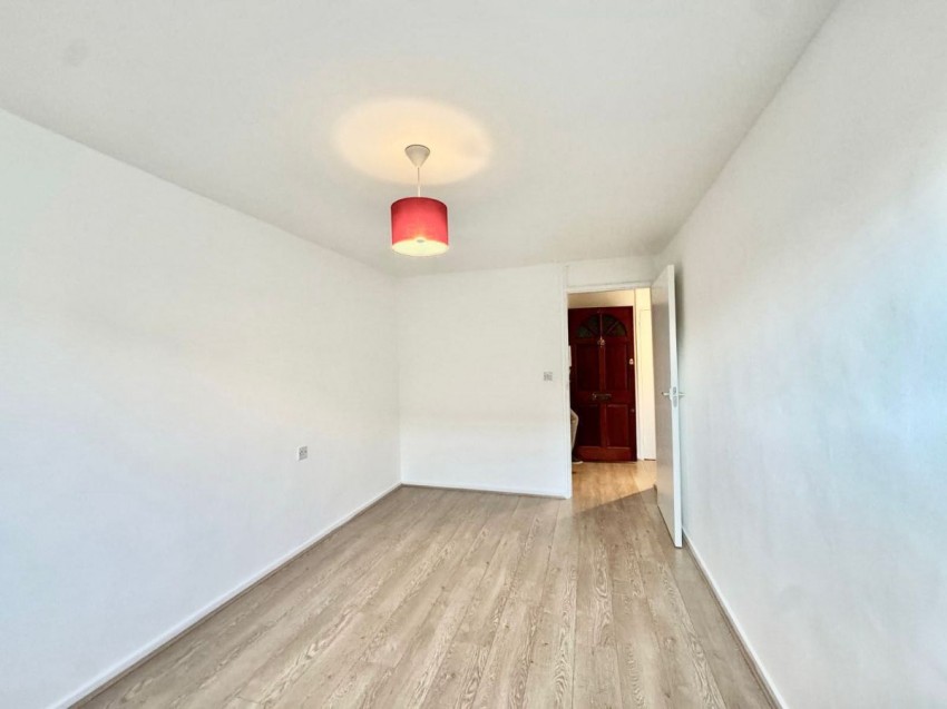 Images for Sanders Way, London EAID:1234 BID:1234