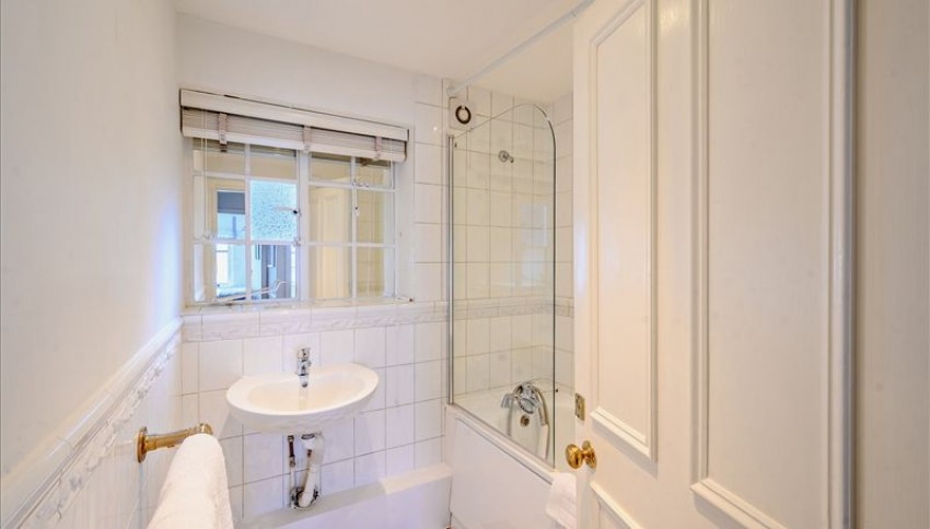 Images for Pelham Court,  Fulham Road, London EAID:1234 BID:1234
