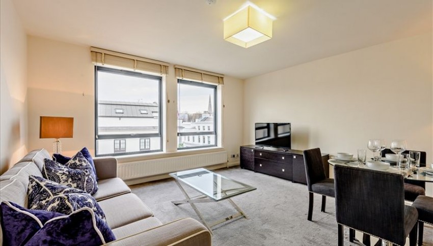 Images for Fulham Road, London EAID:1234 BID:1234