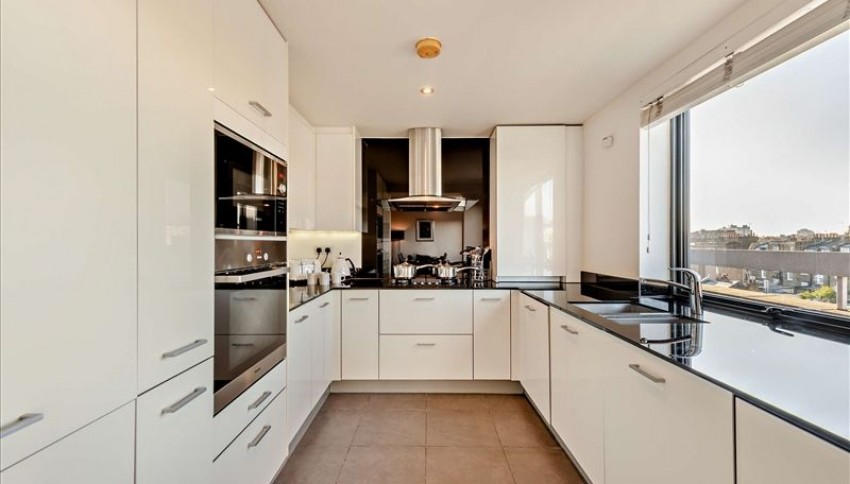 Images for Fulham Road, London EAID:1234 BID:1234