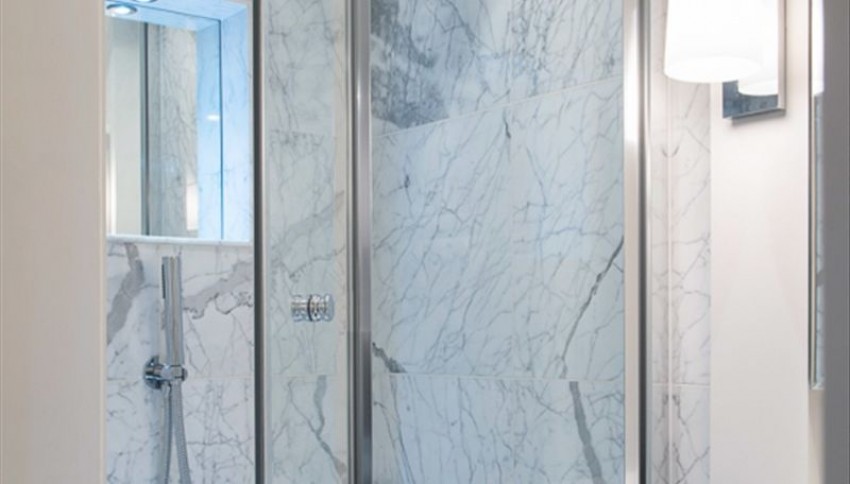 Images for Fulham Road, London EAID:1234 BID:1234