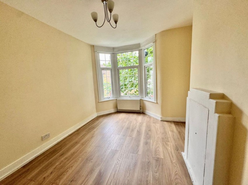 Images for Millicent Road, London EAID:1234 BID:1234