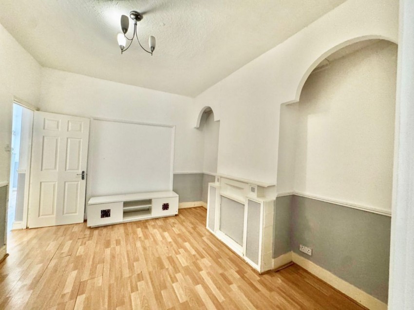 Images for Millicent Road, London EAID:1234 BID:1234